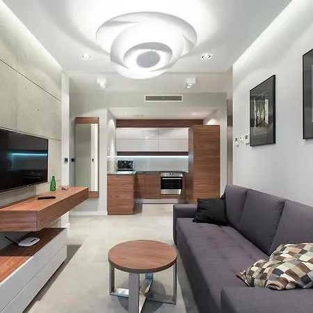 Modern By Wawel Castle * Krakau