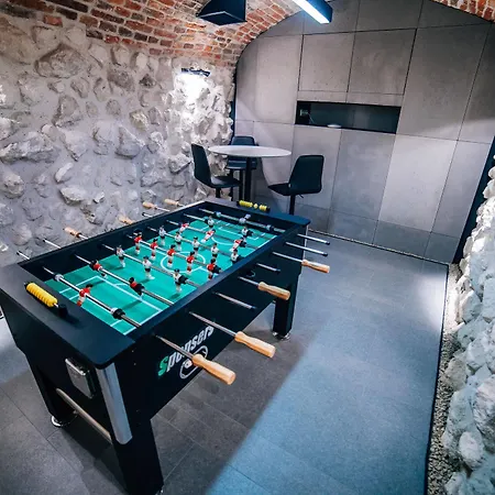 Modern By Wawel Castle Daire *